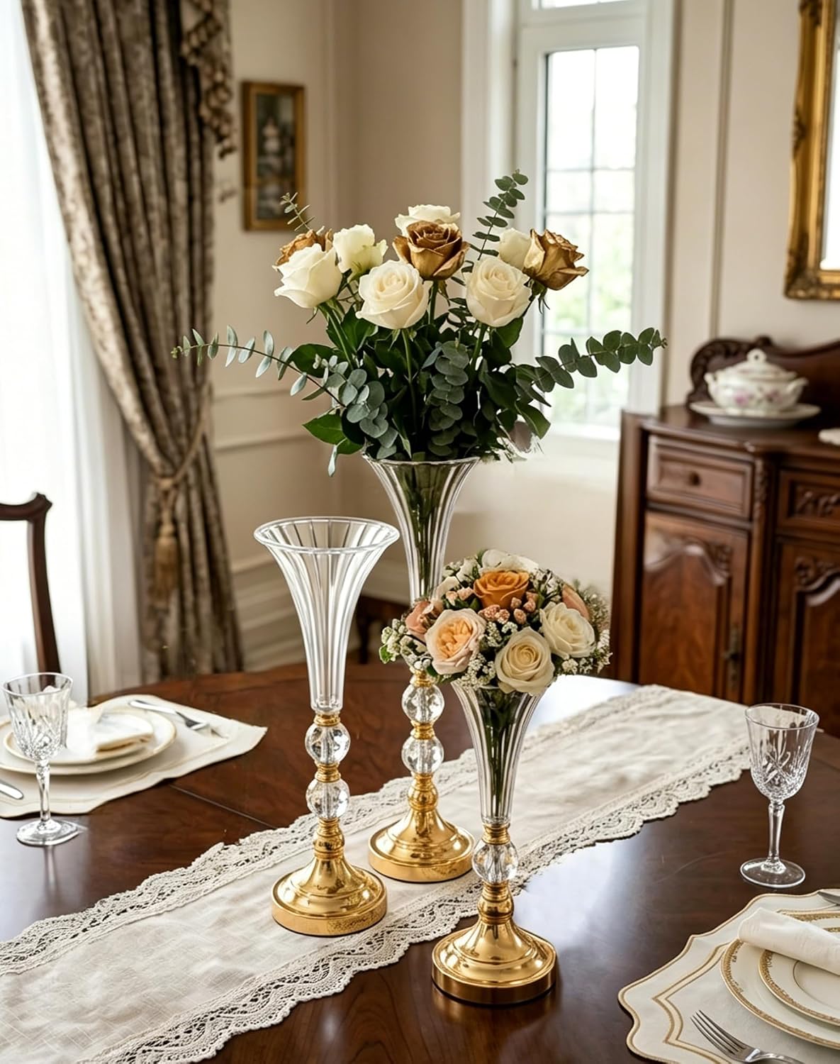 Centerpiece Vase Tall - Set van 3 gouden acryl trompetvazen,