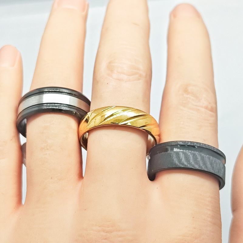 Wedding Supply Resale - Groothandel 18 stuks unisex roestvrijstalen bandringen
