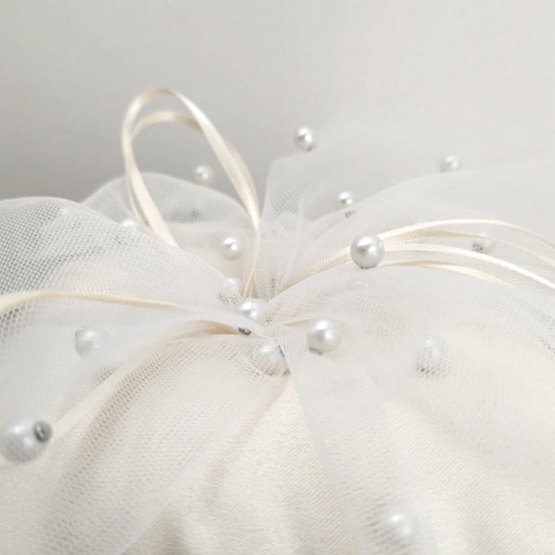 Handgemaakte kussen witte ring - Ring Bearer Pillow recensie en prijs
