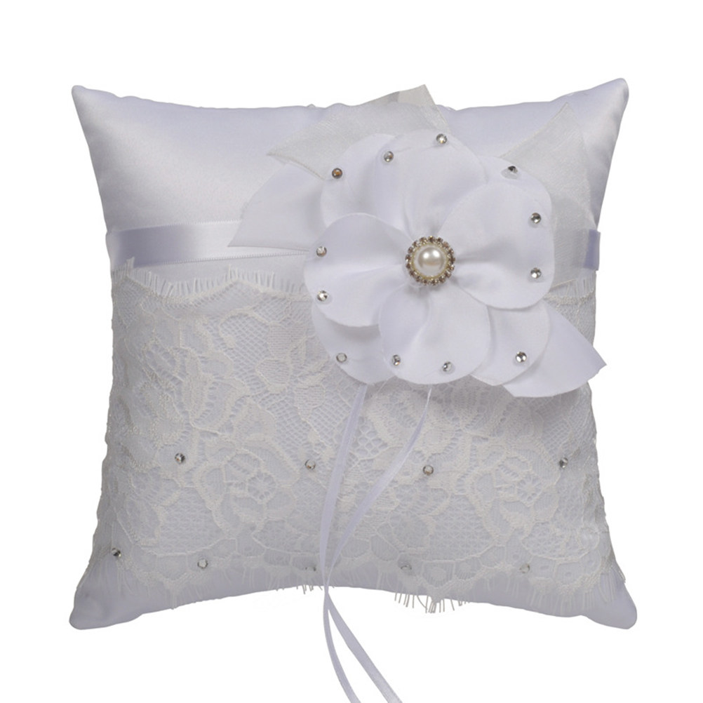 Trouwringkussen Kant Bloem Par - Ring Bearer Pillow recensie en prijs